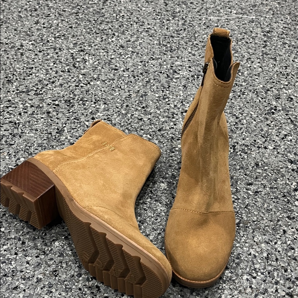 Sorel Stylish Tan Heeled Boots for Women ankle chunky 9.5 - Picture 3 of 16